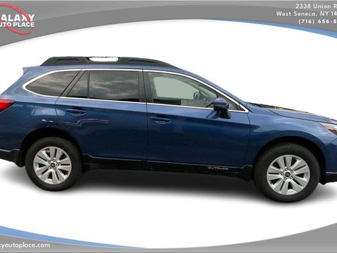 Used 2019 Subaru Outback 2.5i Premium AWD/4WD image 4
