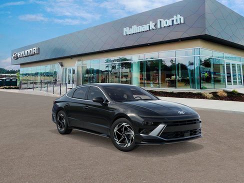 New 2026 Hyundai Sonata SEL FWD image 2