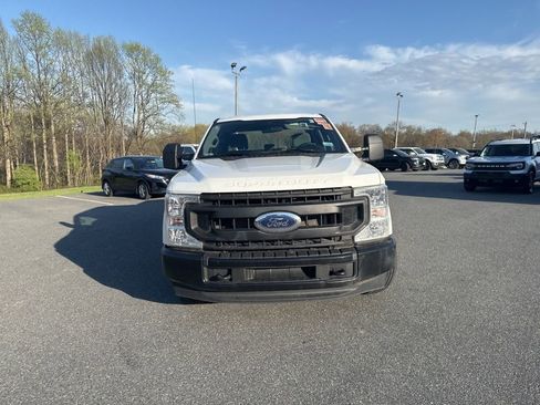 Used 2021 Ford F250 XL w/ Power Equipment Group image 2