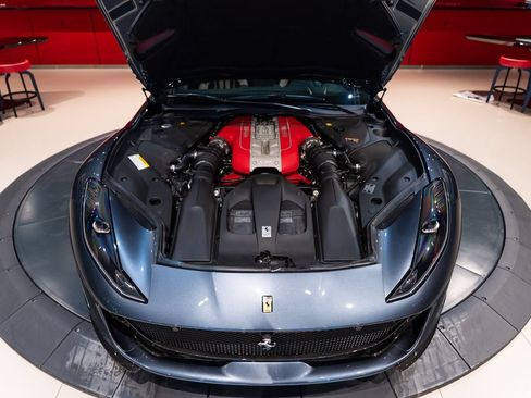 Certified 2023 Ferrari 812 GTS RWD image 18