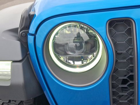 Used 2023 Jeep Wrangler Unlimited Rubicon 4xe w/ Safety Group image 9