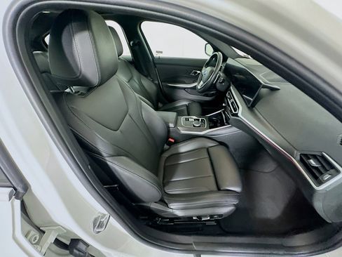 Used 2024 BMW 330e 330e image 32