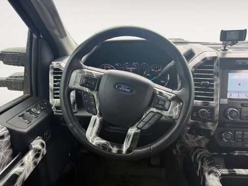 Used 2017 Ford F350 Lariat w/ Lariat Ultimate Package AWD/4WD image 9