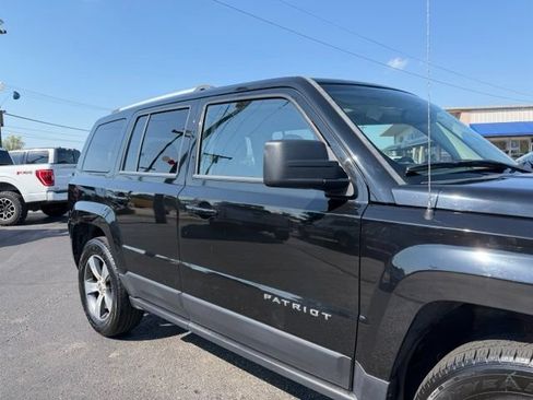 Used 2016 Jeep Patriot High Altitude AWD/4WD image 6