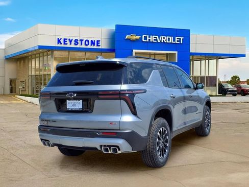 New 2026 Chevrolet Traverse Z71 w/ Enhanced Driving Package AWD/4WD image 6