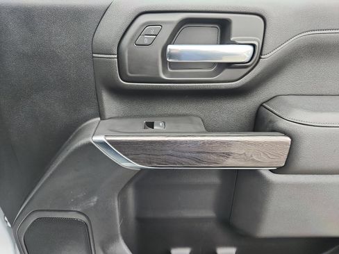 Used 2021 Chevrolet Silverado 2500 LTZ image 34