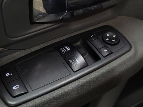 Used 2019 RAM 1500 Tradesman w/ Popular Equipment Group image 27