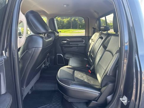 Used 2022 RAM 3500 Laramie AWD/4WD image 12