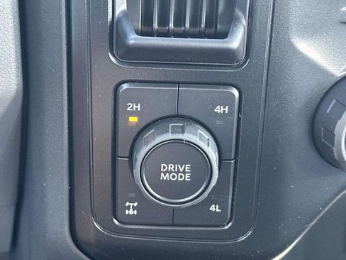 New 2026 Ford F250 XL w/ XL Off-Road Package image 32