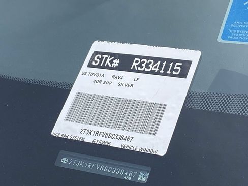 Certified 2025 Toyota RAV4 LE FWD image 38