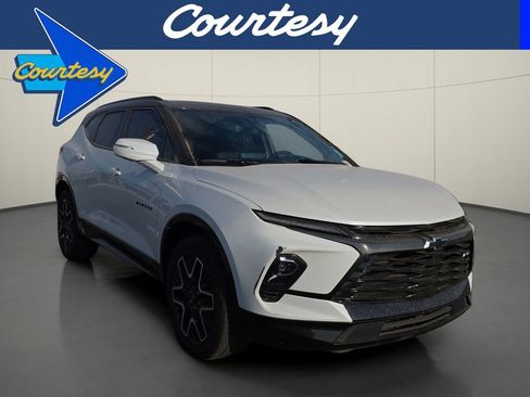 Used 2023 Chevrolet Blazer RS w/ Driver Confidence II Package FWD image 1