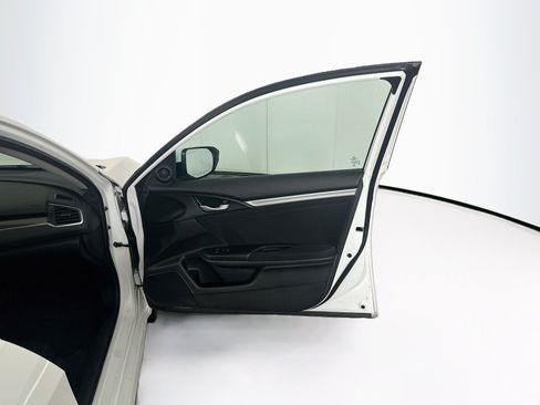 Used 2020 Honda Civic EX image 29