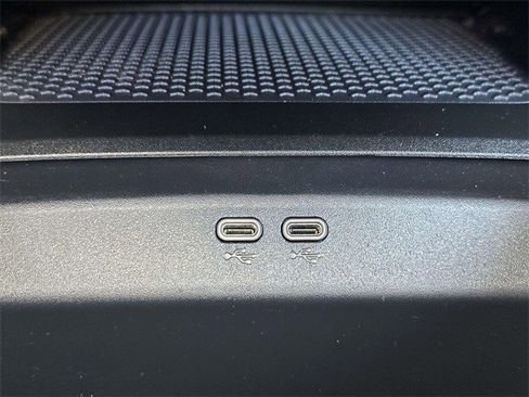 Certified 2024 Chevrolet Blazer EV RS image 27