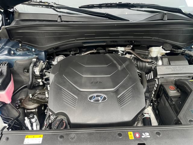 Certified 2025 Hyundai Palisade Limited AWD/4WD image 24