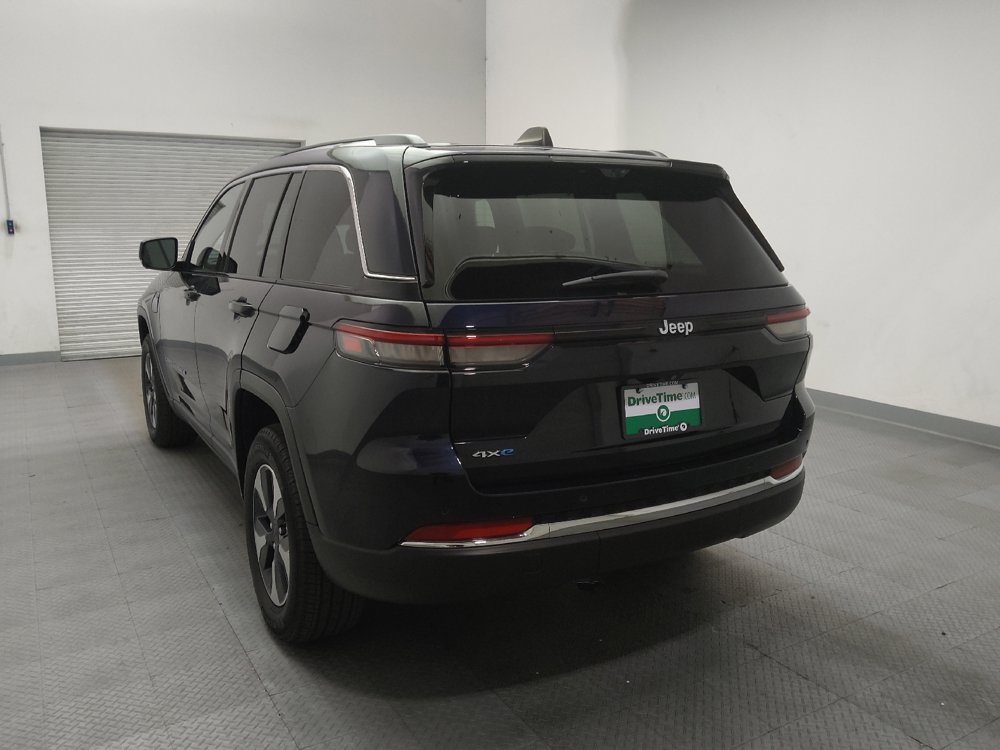 Used 2023 Jeep Grand Cherokee 4WD 4xe w/ Luxury Tech Group II image 6