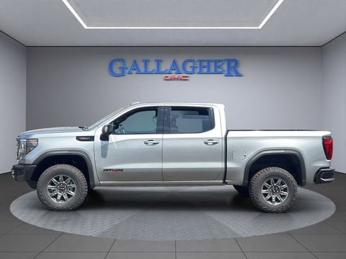 New 2026 GMC Sierra 1500 AT4X w/ LPO, Black Badging Package AWD/4WD image 9