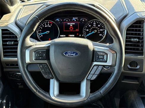 Used 2021 Ford Expedition Max XLT image 13