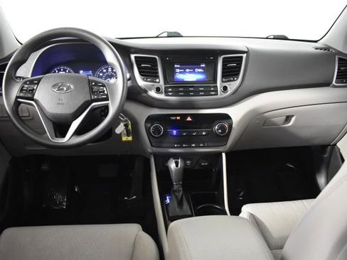 Used 2016 Hyundai Tucson SE FWD image 23