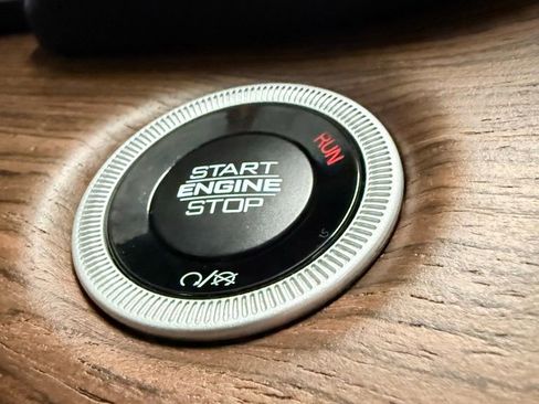 Used 2023 Jeep Grand Cherokee L Summit w/ Advanced Protech Group IV image 54