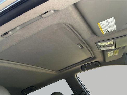 Used 2011 Toyota RAV4 Limited w/ Limited Extra Value Pkg image 26