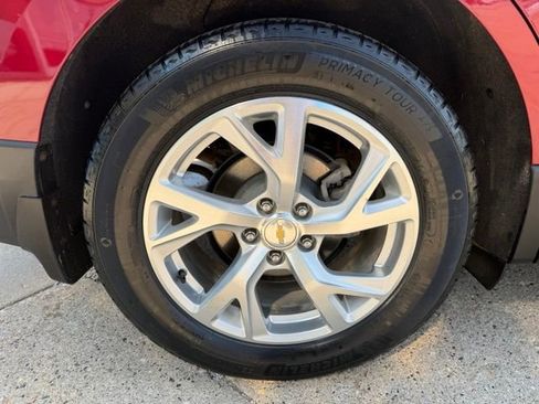 Used 2020 Chevrolet Equinox Premier AWD/4WD image 11
