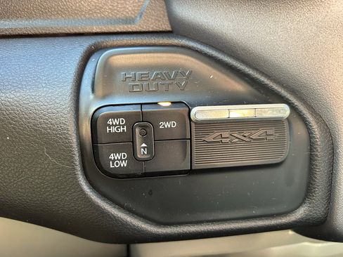 Used 2022 RAM 3500 Big Horn image 20