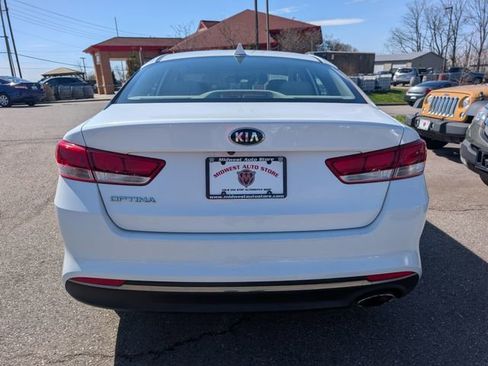 Used 2016 Kia Optima LX image 5