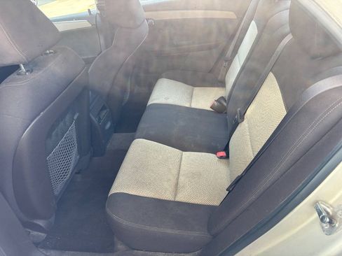 Used 2011 Chevrolet Malibu LS FWD image 15