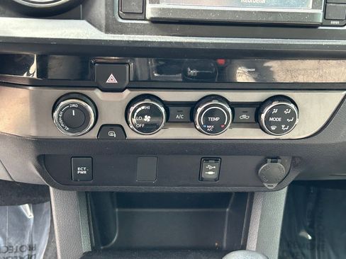 Used 2017 Toyota Tacoma SR w/ Tow Package AWD/4WD image 23