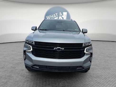 Used 2024 Chevrolet Suburban RST w/ Luxury Package image 9