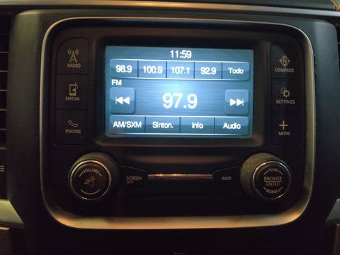 Used 2019 RAM 1500 Classic SLT AWD/4WD image 25