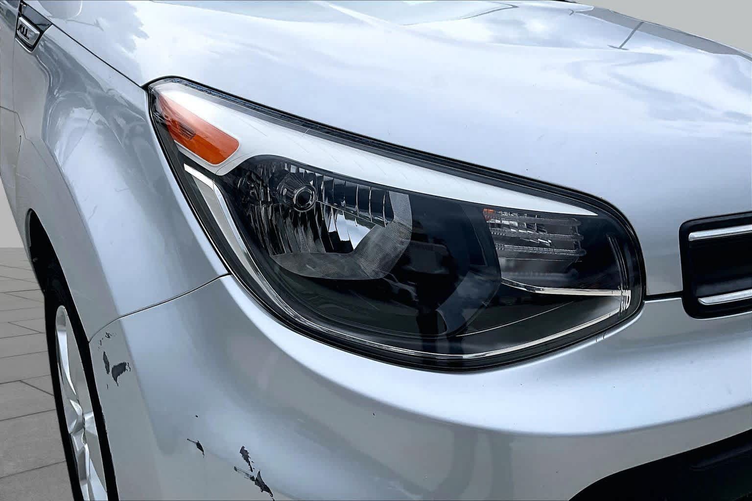 Used 2019 Kia Soul FWD image 22