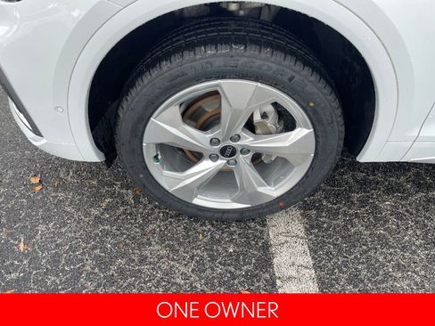 Used 2022 Audi Q5 2.0T Prestige image 11