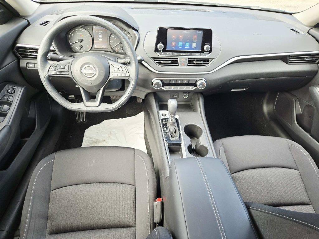 Used 2023 Nissan Altima 2.5 S FWD image 9