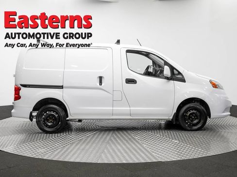 Used 2019 Nissan NV200 SV FWD image 4