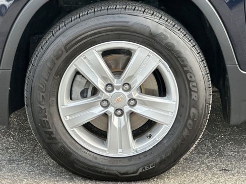 Certified 2022 Chevrolet Trax LT w/ Driver Confidence Package AWD/4WD image 36