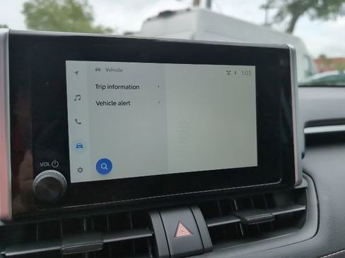 Used 2025 Toyota RAV4 XLE w/ Convenience Package image 17