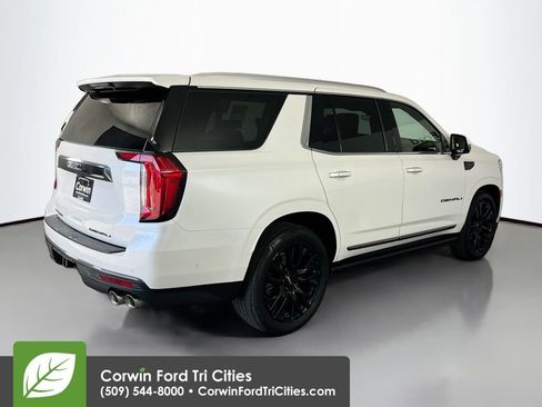 Used 2024 GMC Yukon Denali Ultimate AWD/4WD image 16
