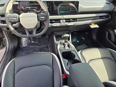 New 2026 Kia K4 GT-Line FWD image 19