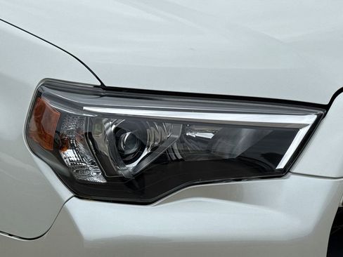 Used 2021 Toyota 4Runner Nightshade AWD/4WD image 4