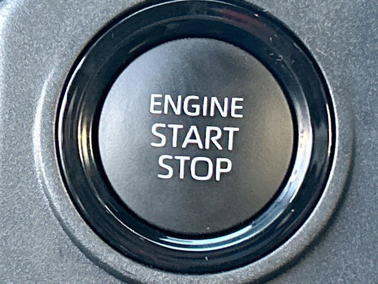 Used 2025 Toyota Tacoma SR5 AWD/4WD image 35