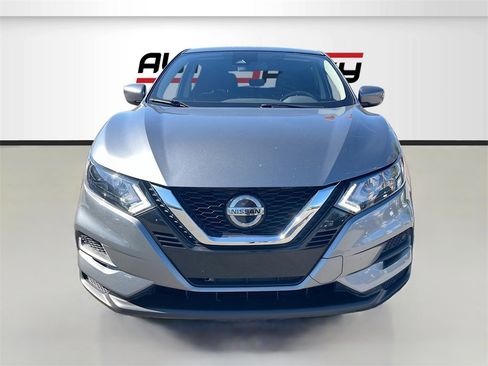Used 2020 Nissan Rogue Sport S w/ Appearance Package image 2