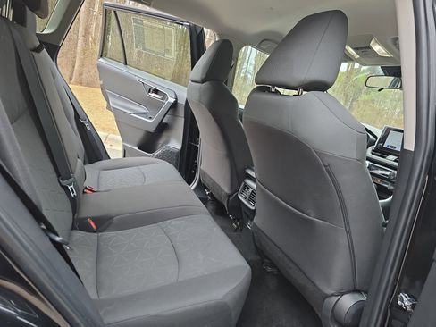 Used 2024 Toyota RAV4 XLE image 11