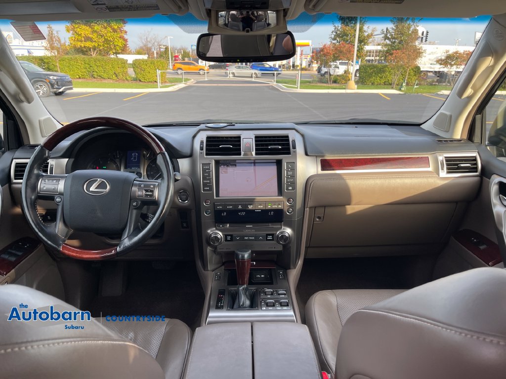 Used 2015 Lexus GX 460 Luxury AWD/4WD image 25