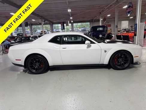 Used 2019 Dodge Challenger SRT Hellcat Redeye RWD image 6