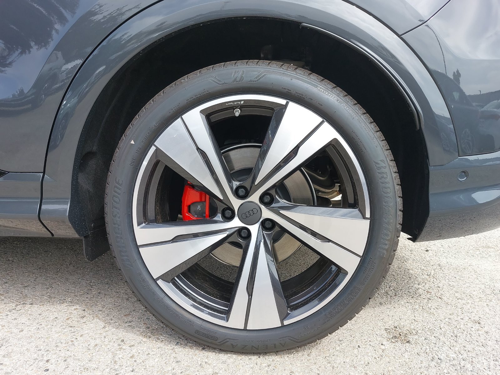 New 2026 Audi SQ5 Premium Plus AWD/4WD image 37