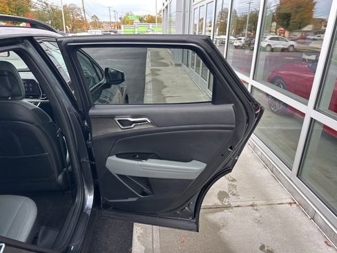 Used 2023 Kia Sportage X-Line w/ X-Line Premium Package image 45