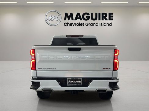 Used 2023 Chevrolet Silverado 1500 RST w/ Z71 Off-Road Package image 5