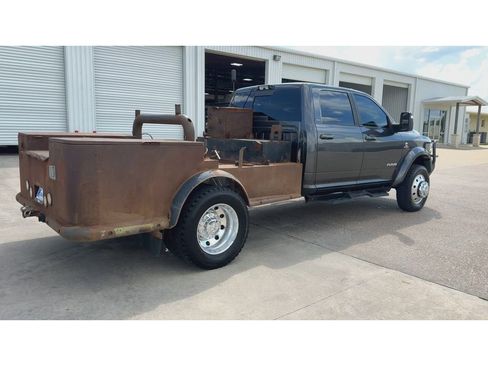 Used 2023 RAM 4500 Laramie AWD/4WD image 8