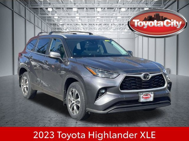 Used 2023 Toyota Highlander XLE AWD/4WD 360° Tour